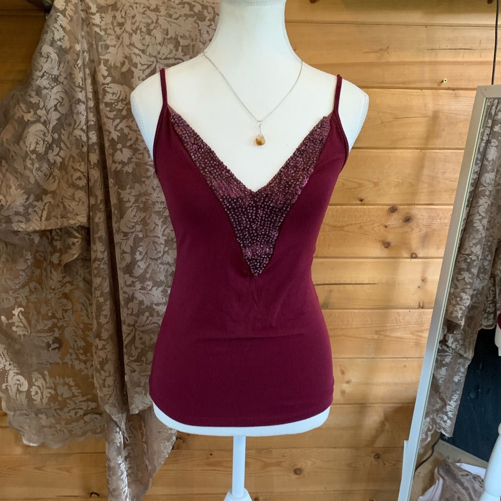 Vintage Y2K Burgundy Sequin V-Neck Cami Sparkly Dark Romantic‎ Women's Top Retro